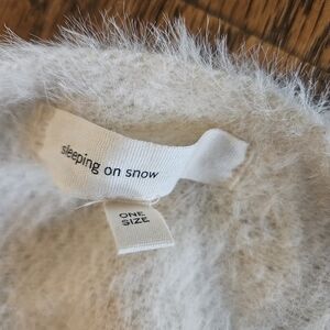 Sleeping on Snow Fuzzy Eyelash Knit Open Vest/Shall One Size Cream _Anthropolgie